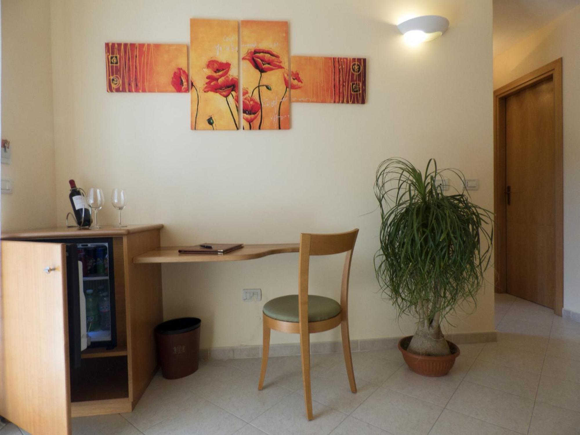 Hotel Tirreno Parghelia Exterior foto
