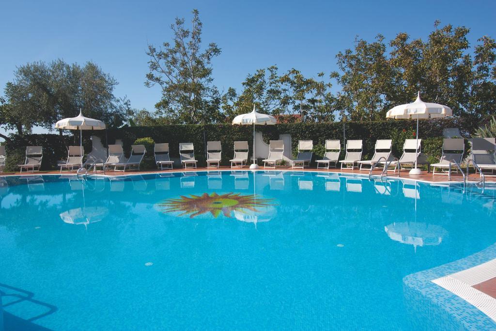 Hotel Tirreno Parghelia Exterior foto